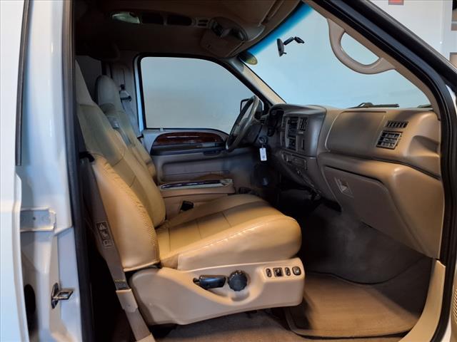 used 2002 Ford Excursion car, priced at $39,988