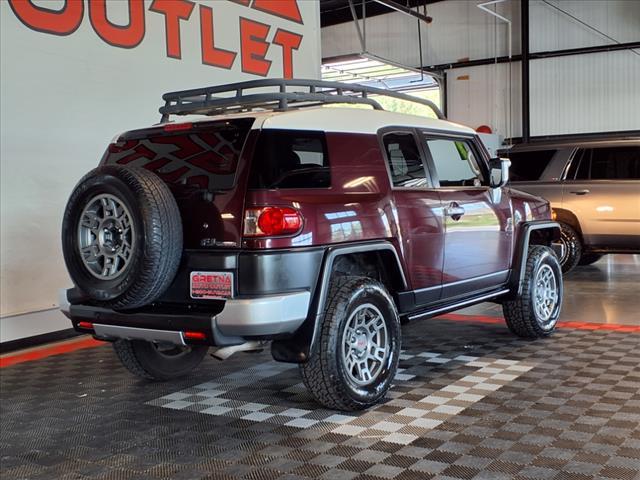 used 2007 Toyota FJ Cruiser car, priced at $15,988