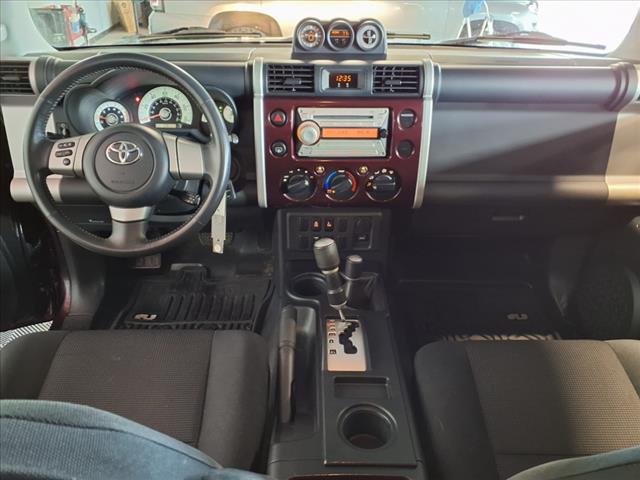 used 2007 Toyota FJ Cruiser car, priced at $15,988