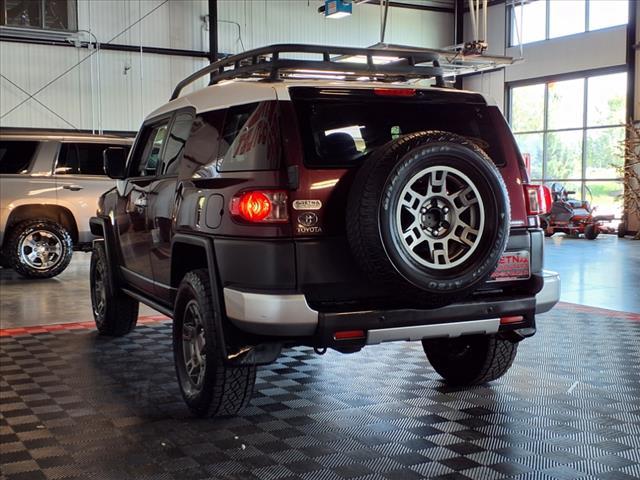 used 2007 Toyota FJ Cruiser car, priced at $15,988