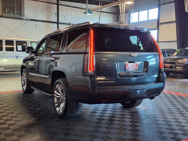 used 2019 Cadillac Escalade car, priced at $38,988