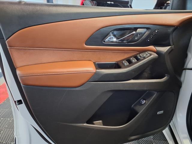 used 2019 Chevrolet Traverse car, priced at $18,988