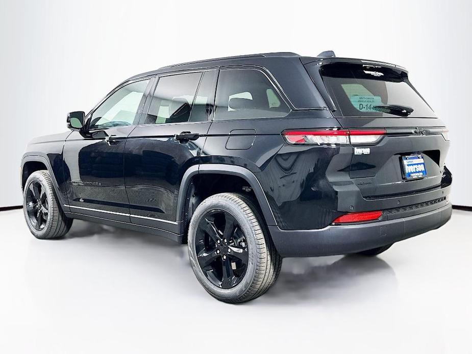 new 2025 Jeep Grand Cherokee car, priced at $47,495