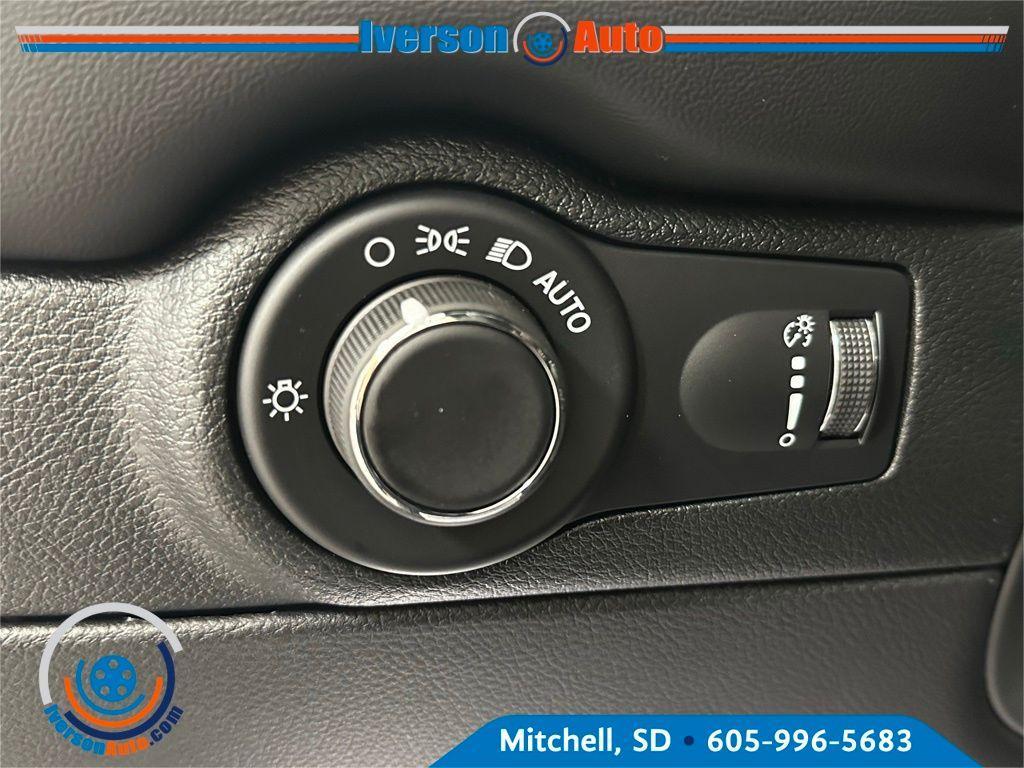 new 2026 Dodge Durango car, priced at $42,667