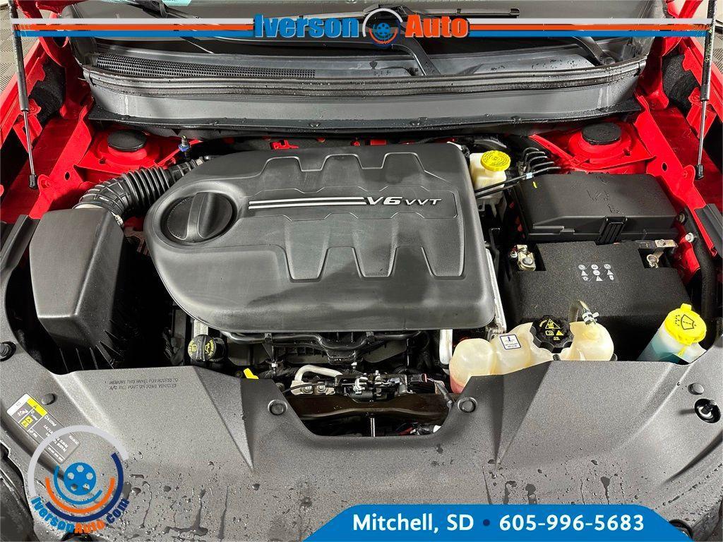 used 2019 Jeep Cherokee car, priced at $22,395
