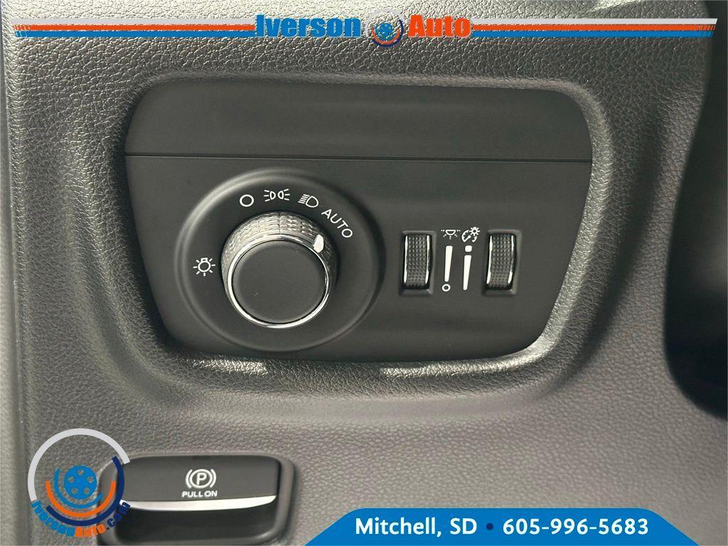 new 2025 Jeep Grand Cherokee L car, priced at $43,053