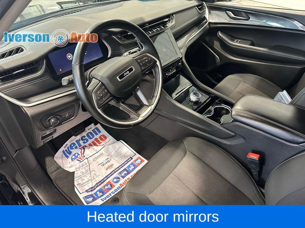 used 2022 Jeep Grand Cherokee car, priced at $27,495
