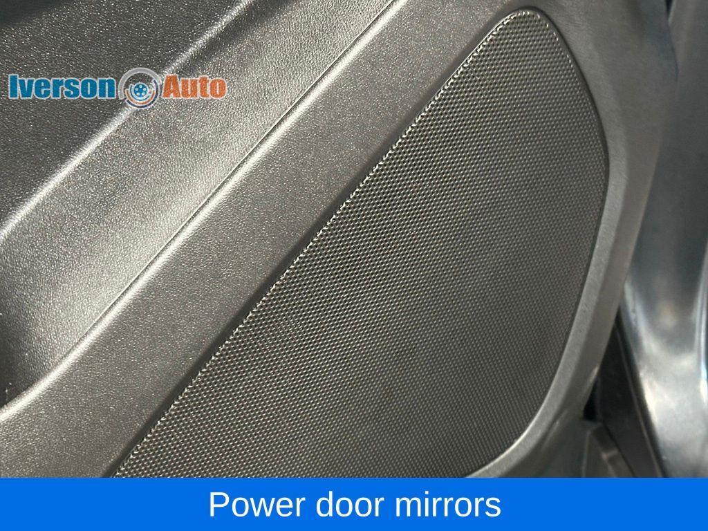 used 2022 Chevrolet Equinox car, priced at $22,595