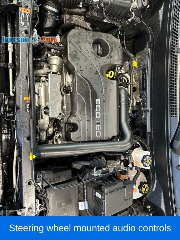 used 2022 Chevrolet Equinox car, priced at $22,595