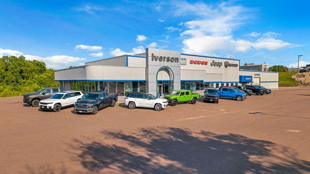 new 2025 Jeep Grand Cherokee car, priced at $47,351