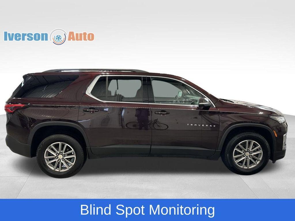 used 2023 Chevrolet Traverse car, priced at $33,875