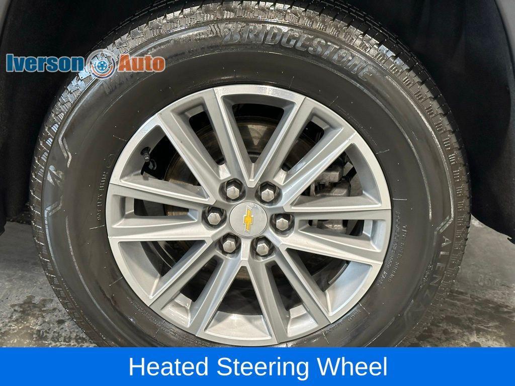 used 2023 Chevrolet Traverse car, priced at $33,875