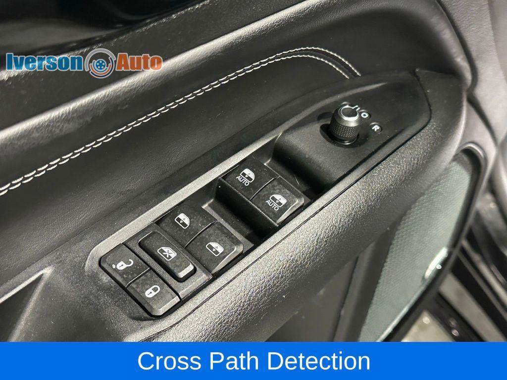used 2022 Jeep Compass car, priced at $25,995