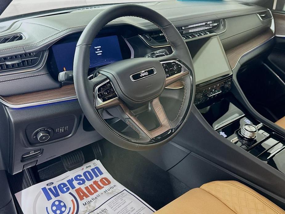 new 2025 Jeep Grand Cherokee car, priced at $60,818