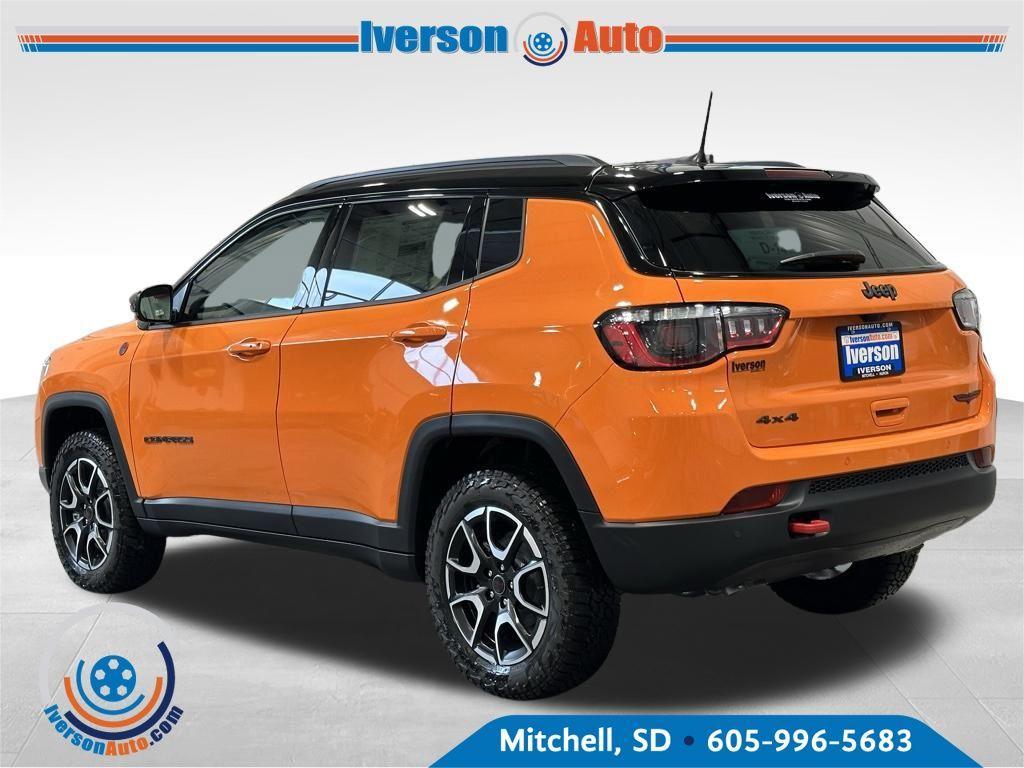 new 2026 Jeep Compass car, priced at $34,678