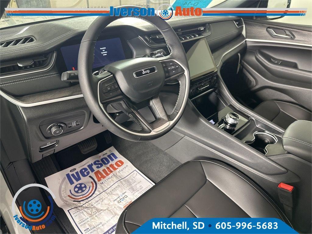 new 2025 Jeep Grand Cherokee L car, priced at $45,966
