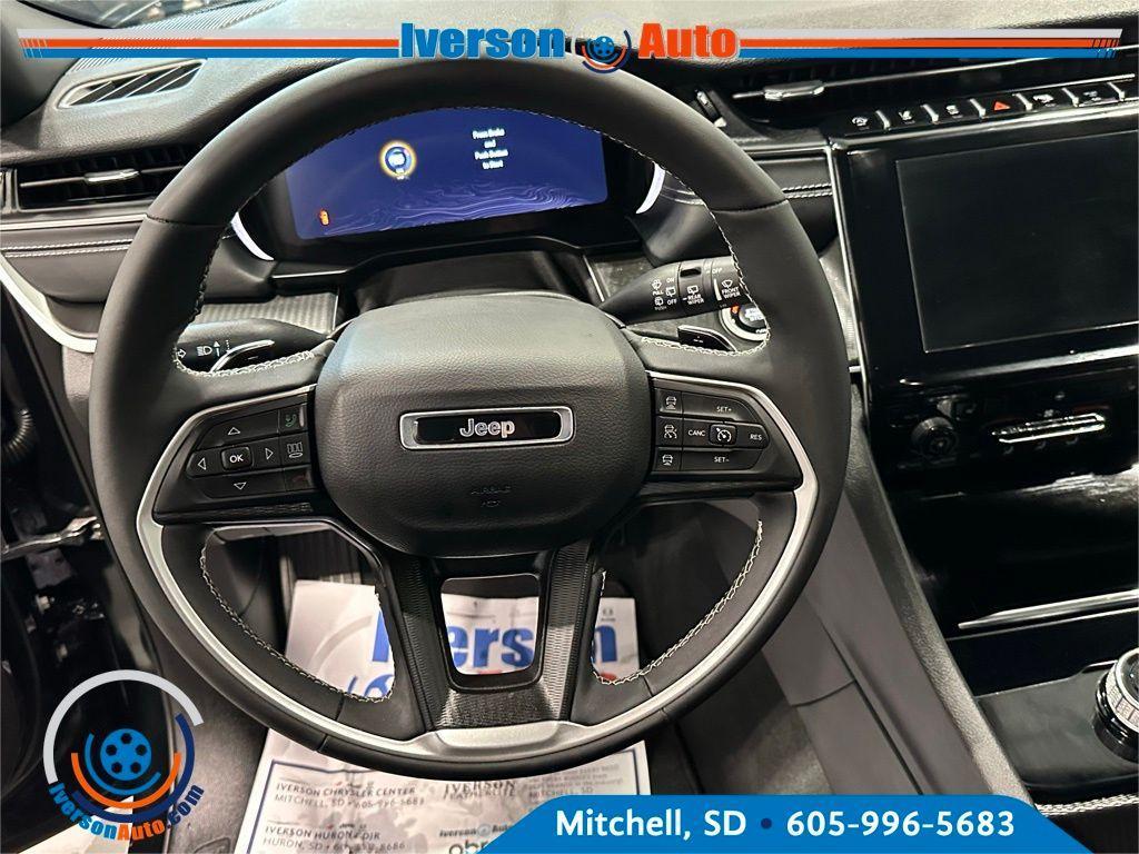 used 2024 Jeep Grand Cherokee car, priced at $35,295