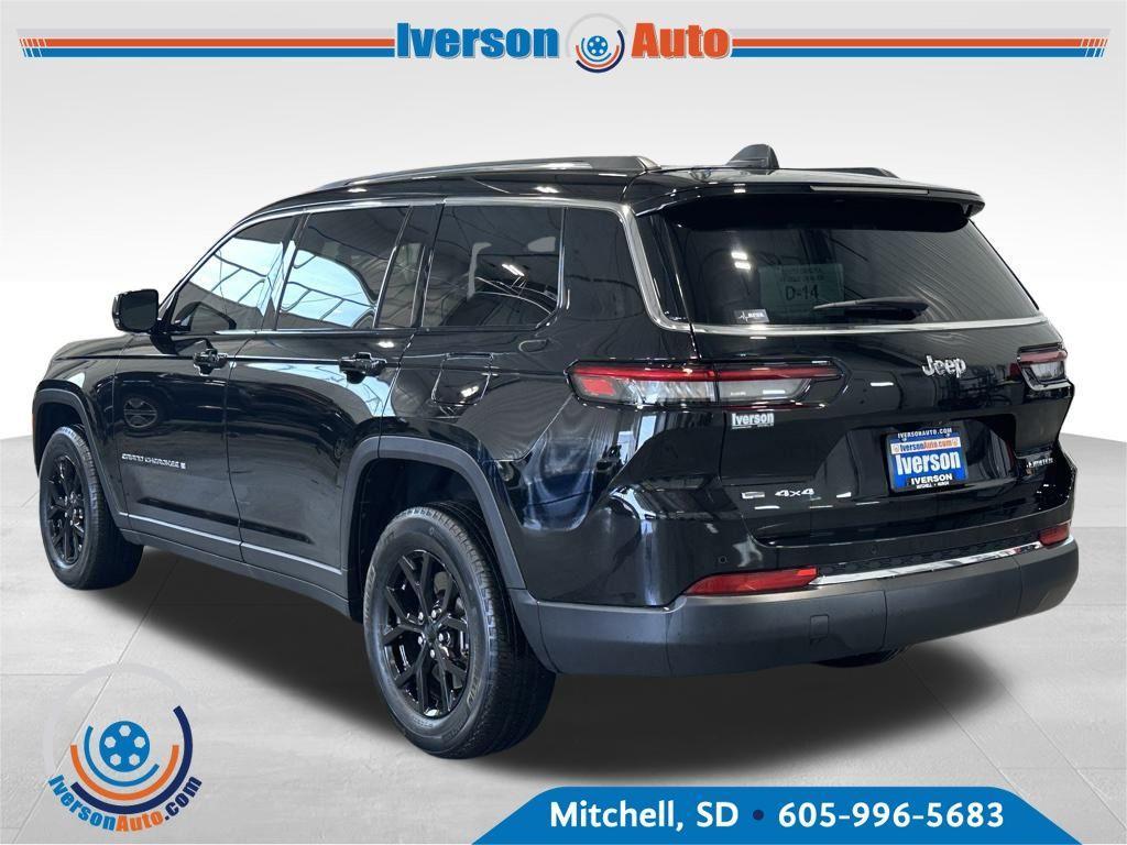 used 2022 Jeep Grand Cherokee L car, priced at $35,295