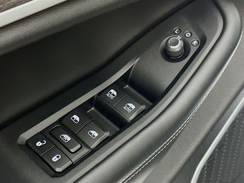 used 2022 Jeep Grand Cherokee L car, priced at $32,645