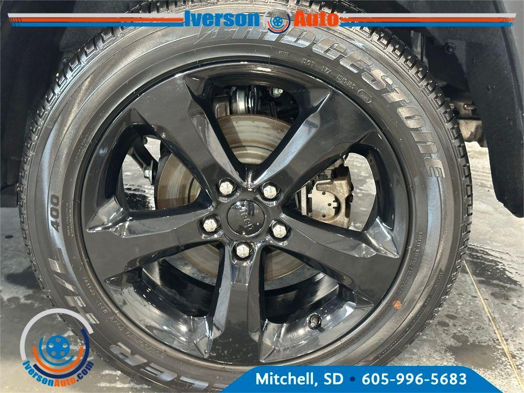used 2024 Jeep Grand Cherokee car, priced at $36,595