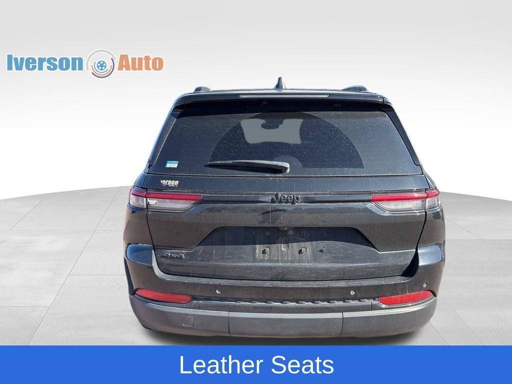 used 2022 Jeep Grand Cherokee car, priced at $34,495