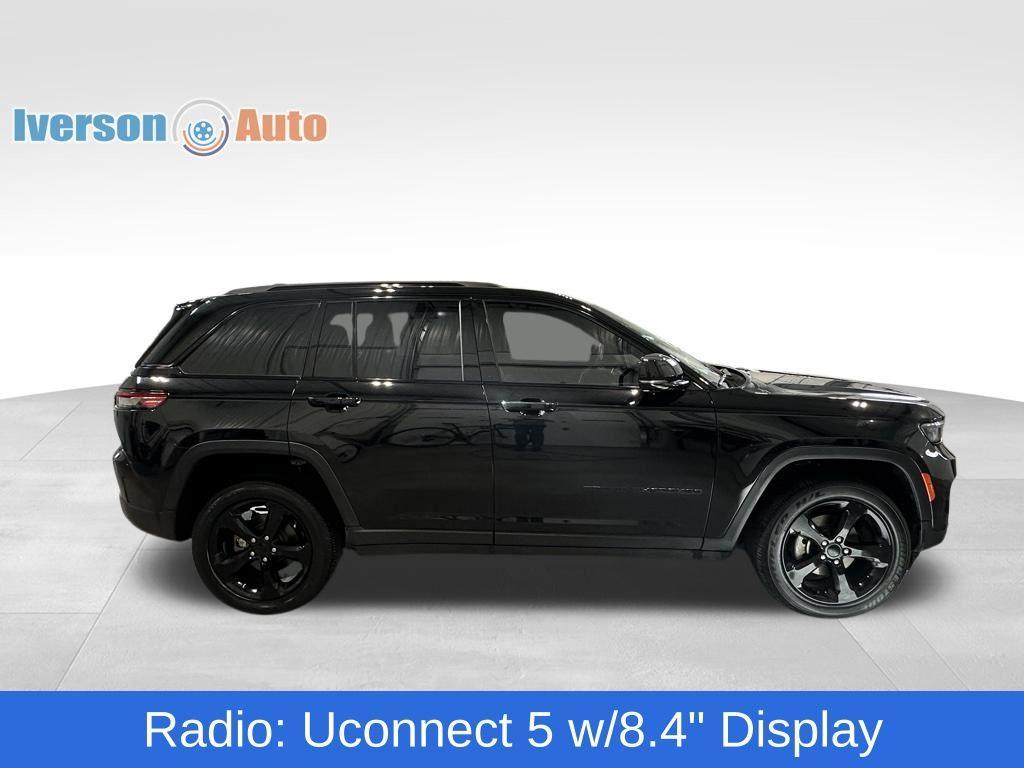 used 2022 Jeep Grand Cherokee car, priced at $34,495