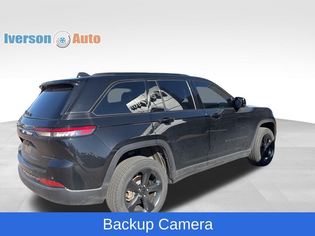 used 2022 Jeep Grand Cherokee car, priced at $34,495