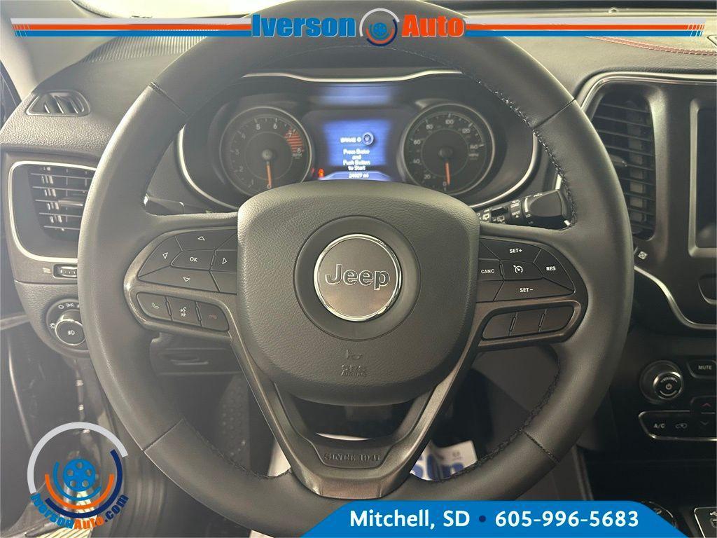 used 2022 Jeep Cherokee car, priced at $26,995