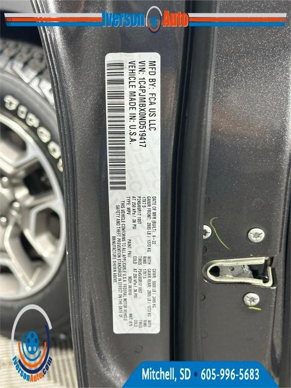 used 2022 Jeep Cherokee car, priced at $26,995