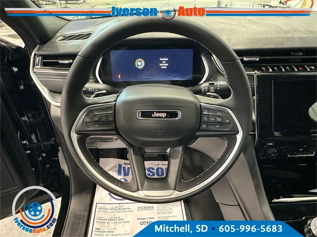 new 2025 Jeep Grand Cherokee car, priced at $39,765