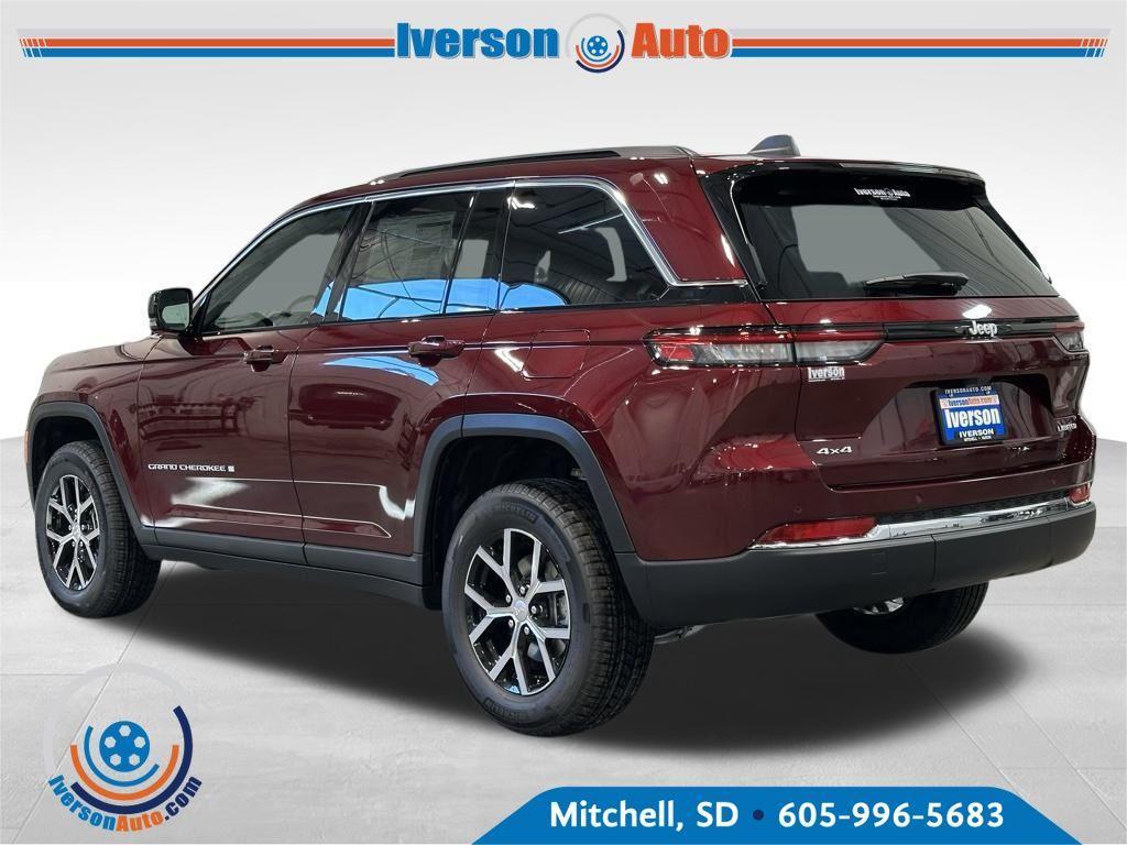 new 2025 Jeep Grand Cherokee car, priced at $41,991