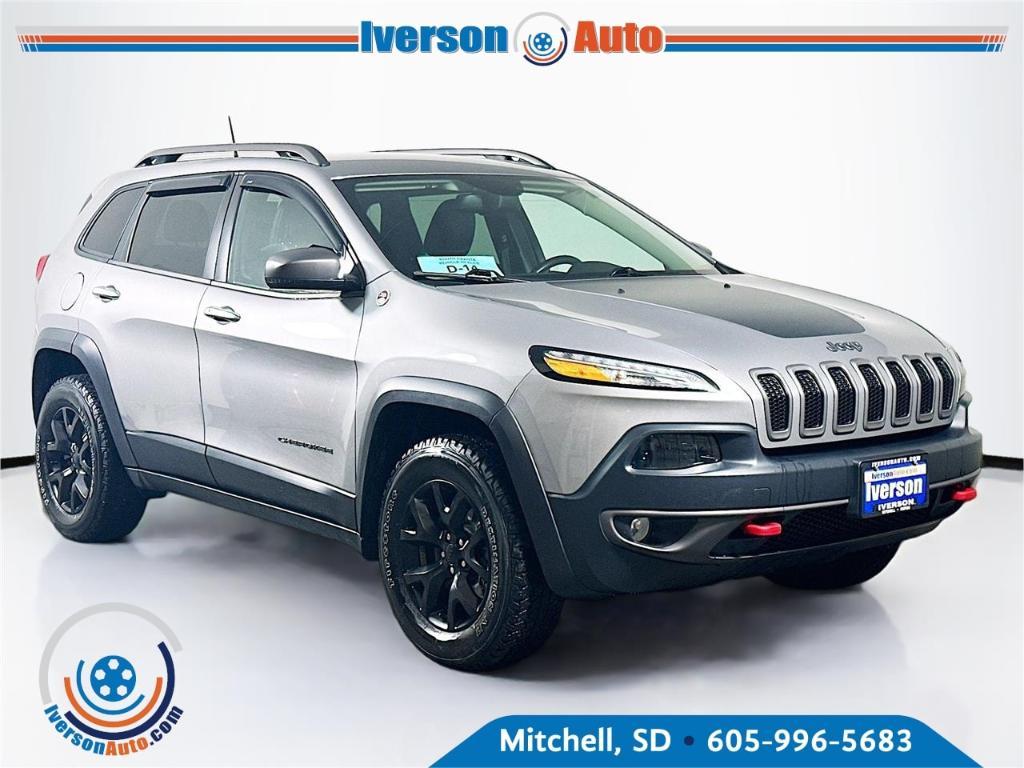 used 2016 Jeep Cherokee car, priced at $19,495