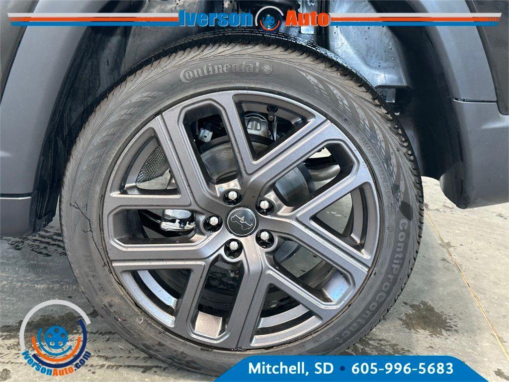 new 2026 Jeep Compass car, priced at $35,632