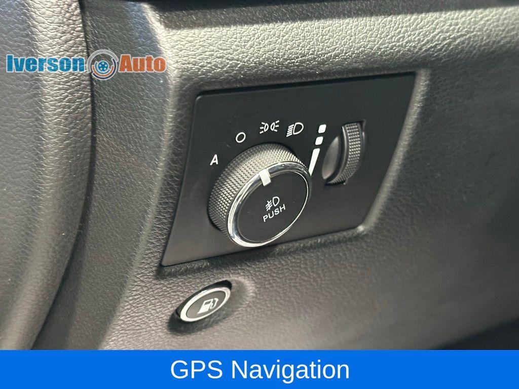 used 2020 Jeep Grand Cherokee car, priced at $13,995