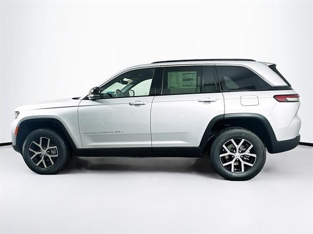 new 2025 Jeep Grand Cherokee car, priced at $48,938