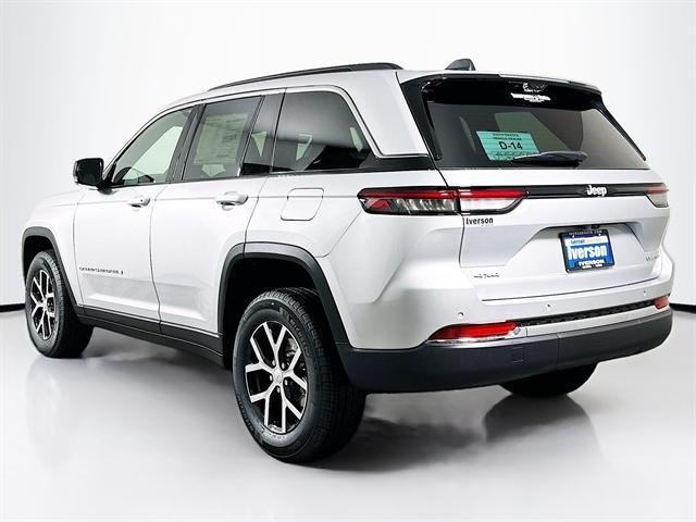 new 2025 Jeep Grand Cherokee car, priced at $48,938