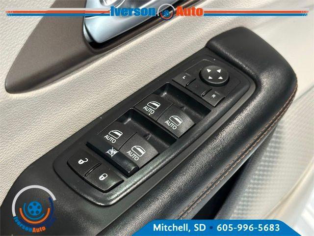 used 2017 Chrysler Pacifica car, priced at $19,795