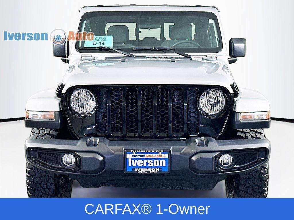 used 2023 Jeep Gladiator car, priced at $32,595