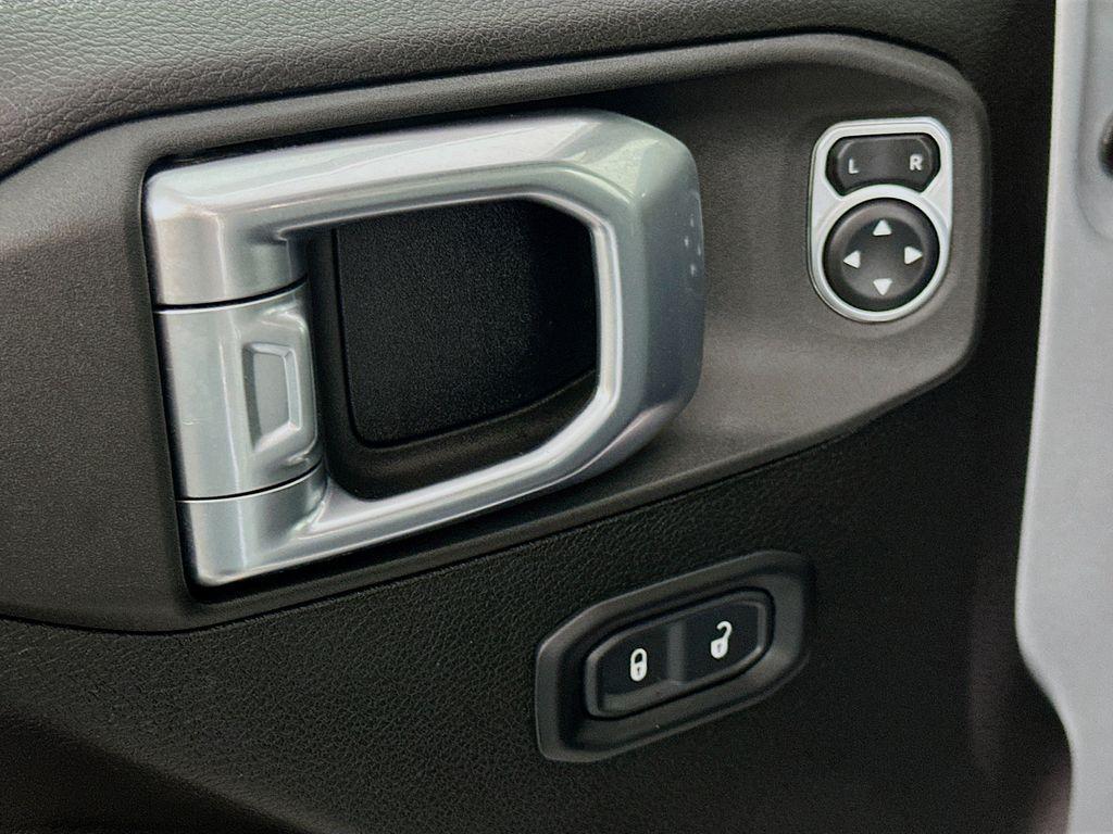 used 2023 Jeep Gladiator car, priced at $32,755