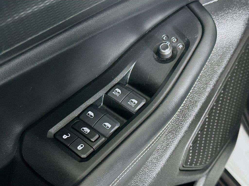 used 2024 Jeep Grand Cherokee L car, priced at $36,295