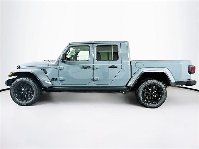 new 2025 Jeep Gladiator car, priced at $42,114