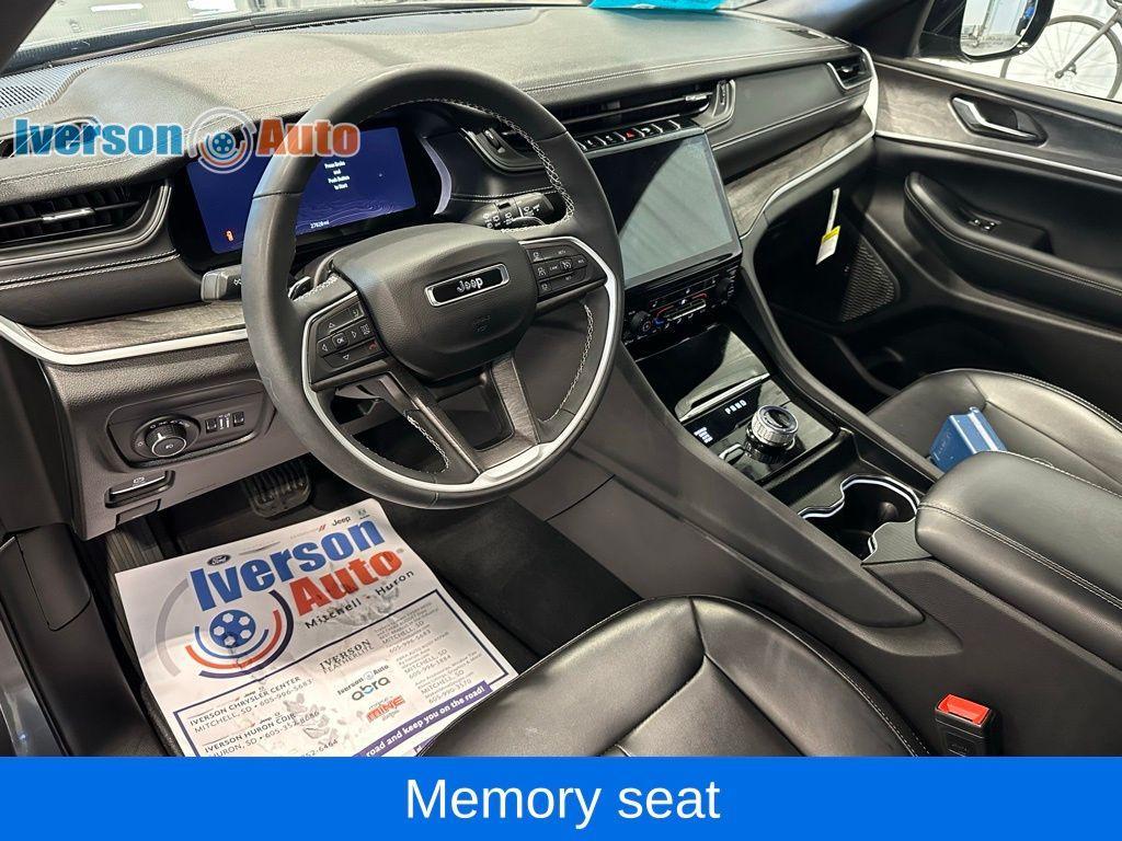 used 2024 Jeep Grand Cherokee L car, priced at $37,995