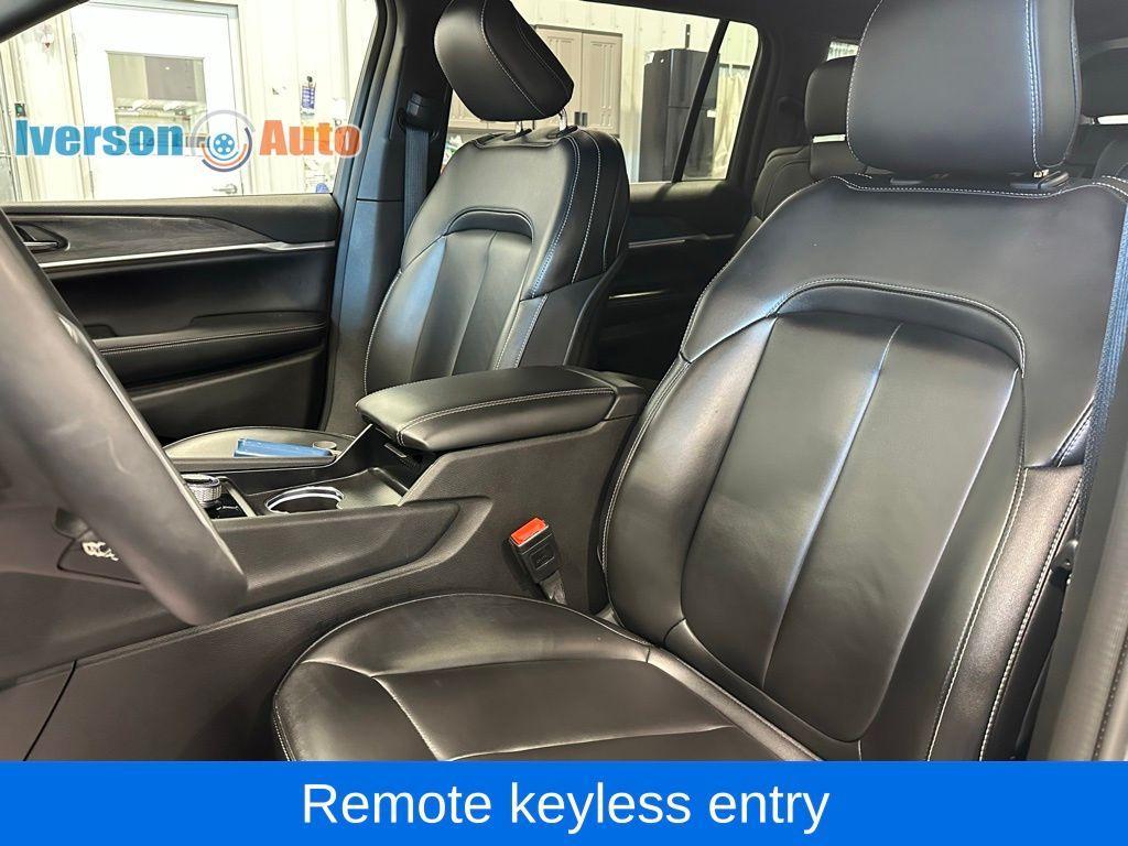 used 2024 Jeep Grand Cherokee L car, priced at $37,995