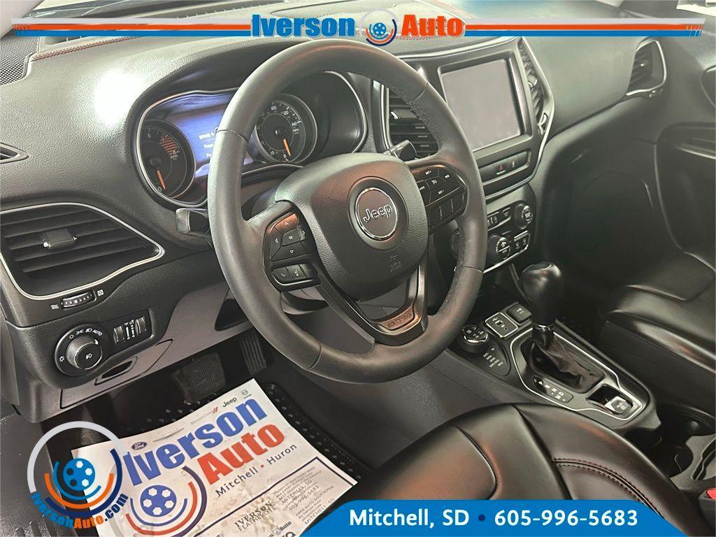 used 2022 Jeep Cherokee car, priced at $27,595