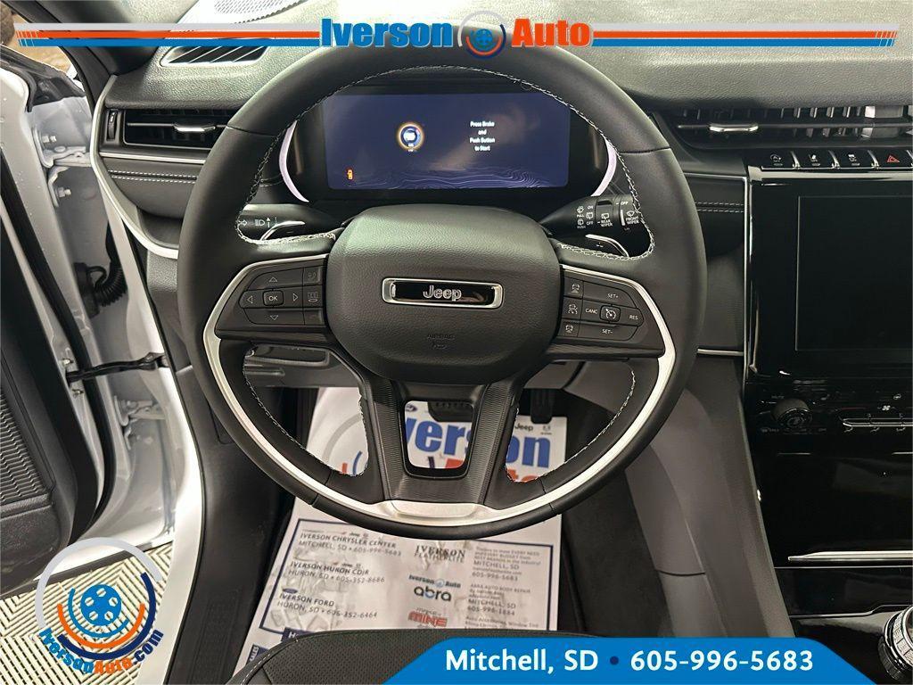 new 2025 Jeep Grand Cherokee L car, priced at $41,556