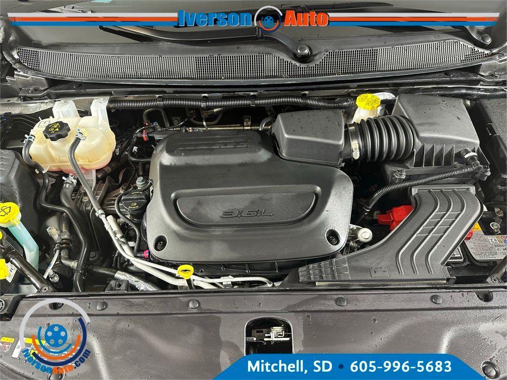 used 2024 Chrysler Pacifica car, priced at $30,495