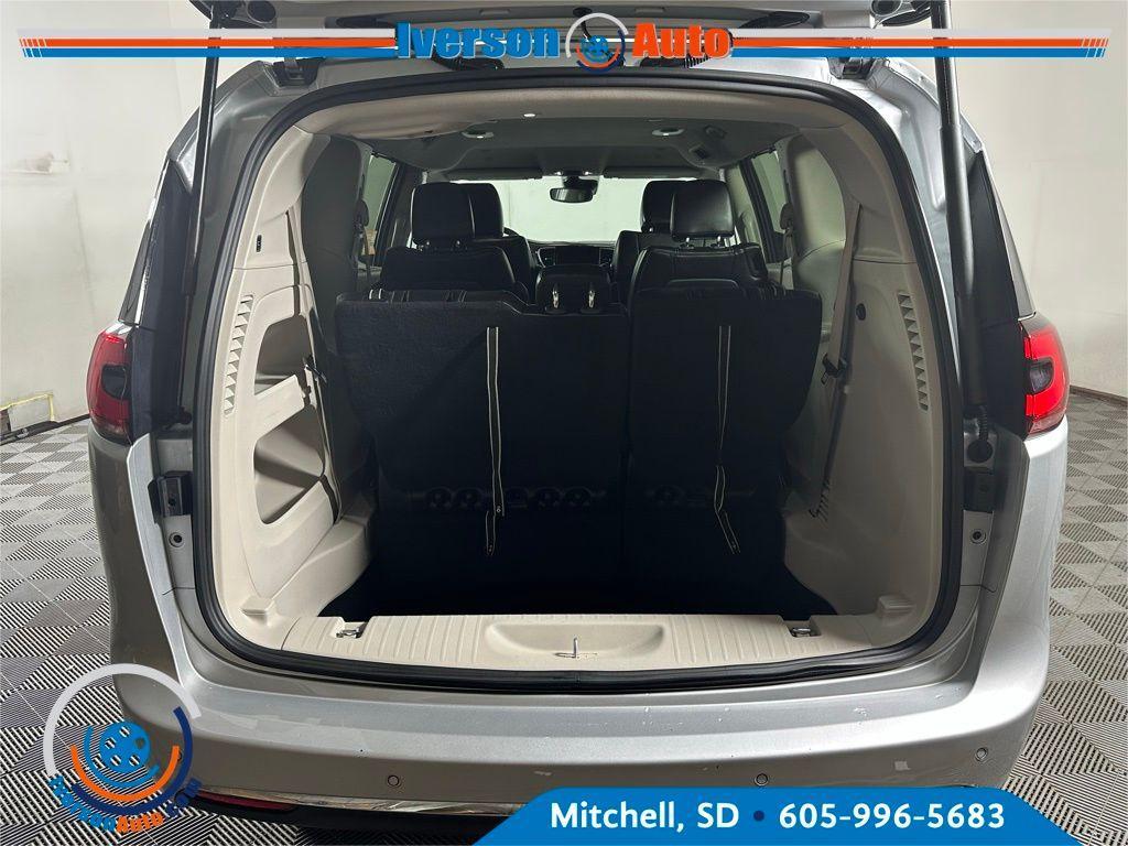 used 2024 Chrysler Pacifica car, priced at $30,495