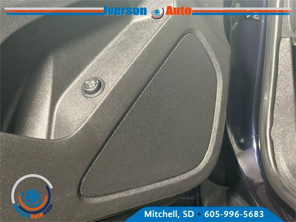 used 2020 Chevrolet Equinox car, priced at $17,595