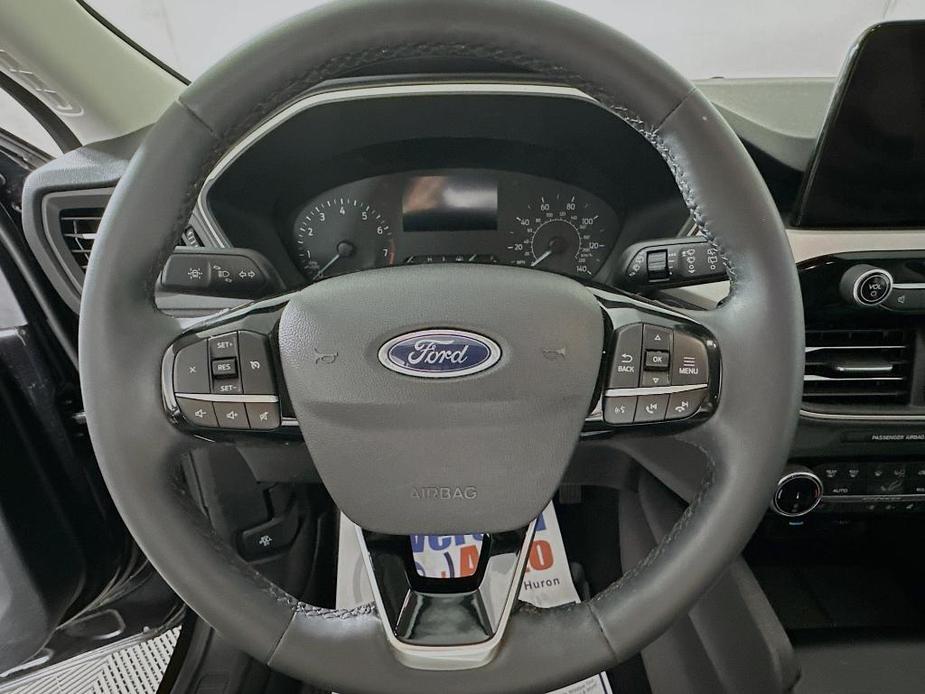 used 2022 Ford Escape car, priced at $26,595