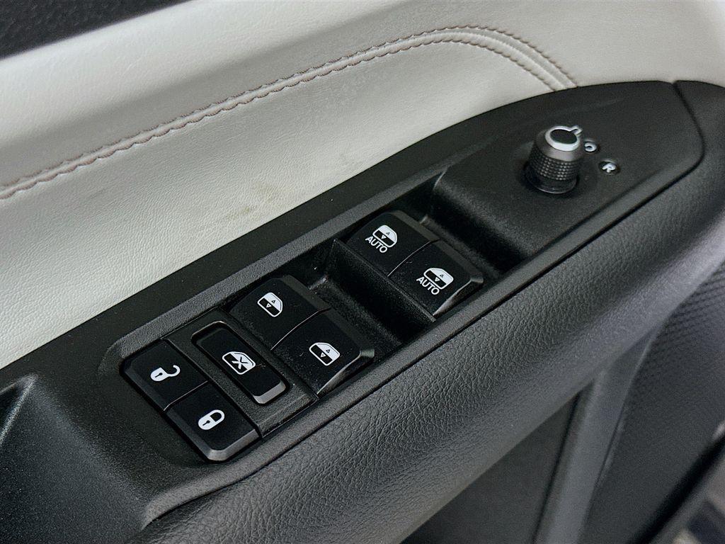 used 2023 Jeep Compass car, priced at $24,995